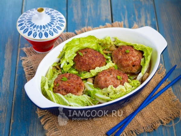 Тефтели «Львиные головы», рецепт с фото