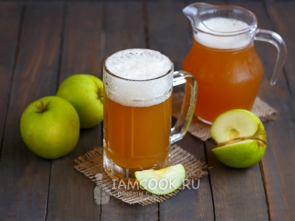 Яблочный квас, рецепт с фото