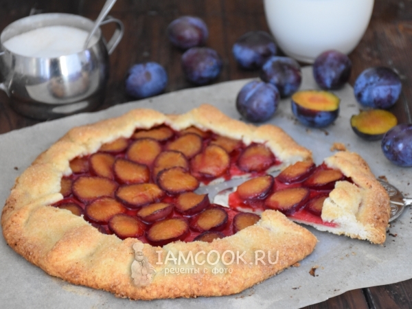 Галета со сливами, рецепт с фото