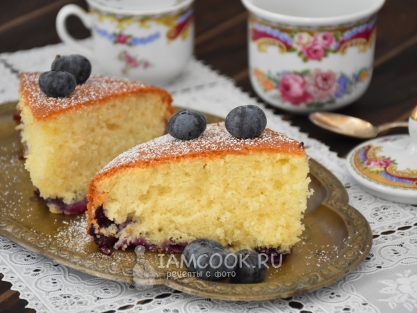 Йогуртовый кекс с черникой, рецепт с фото