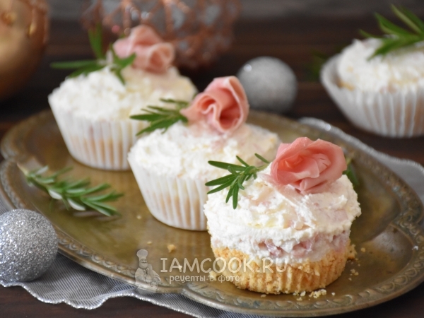 Порционные закусочные чизкейки с ветчиной, рецепт с фото