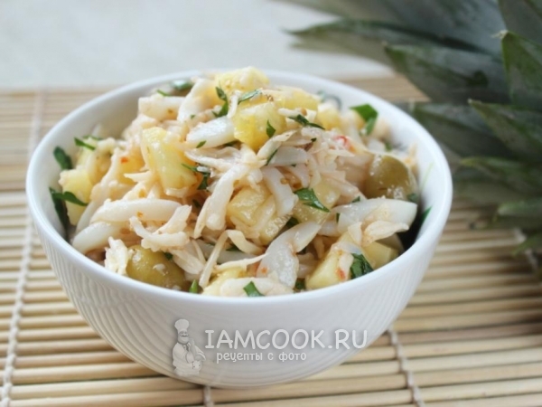 Салат из кальмаров с ананасом, рецепт с фото