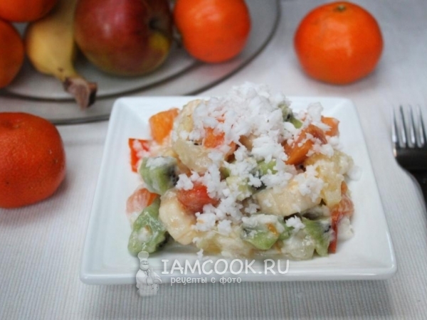 Фруктовый салат с кокосовой стружкой, рецепт с фото