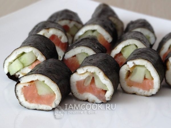 Роллы с яичным блинчиком, рецепт с фото